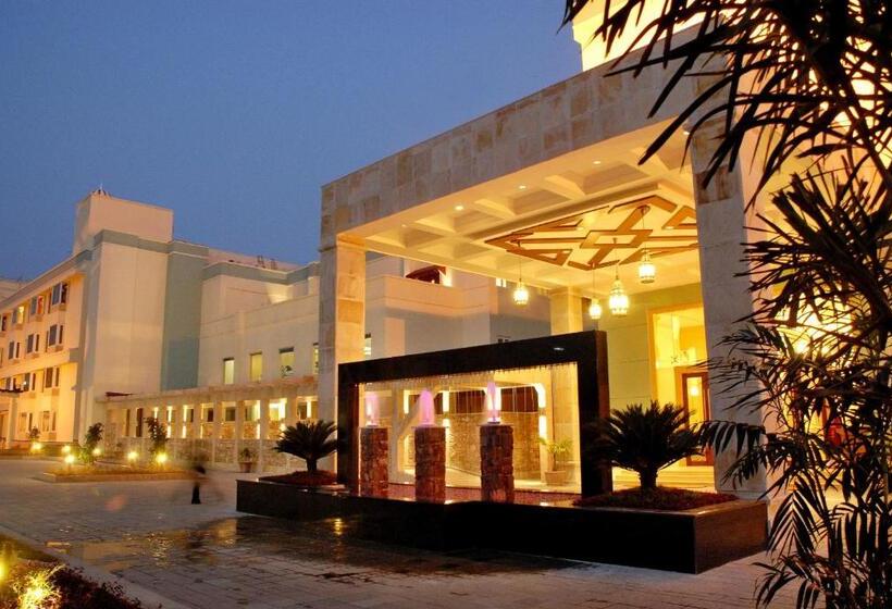 فندق Cambay Grand  Kukas