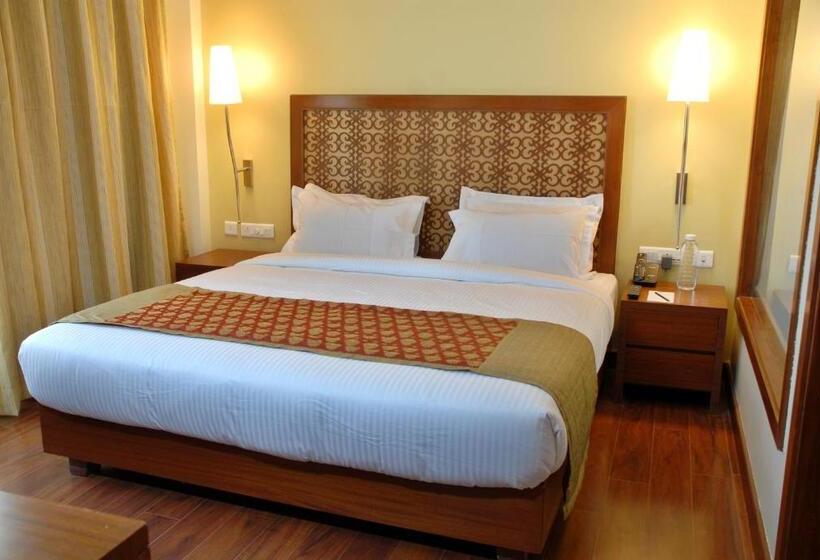 فندق Cambay Grand  Kukas