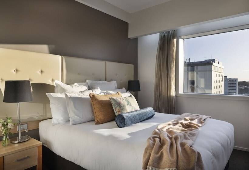 هتل Fable Christchurch