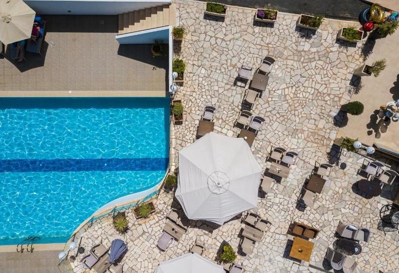 Hotel Filion Suites Resort & Spa