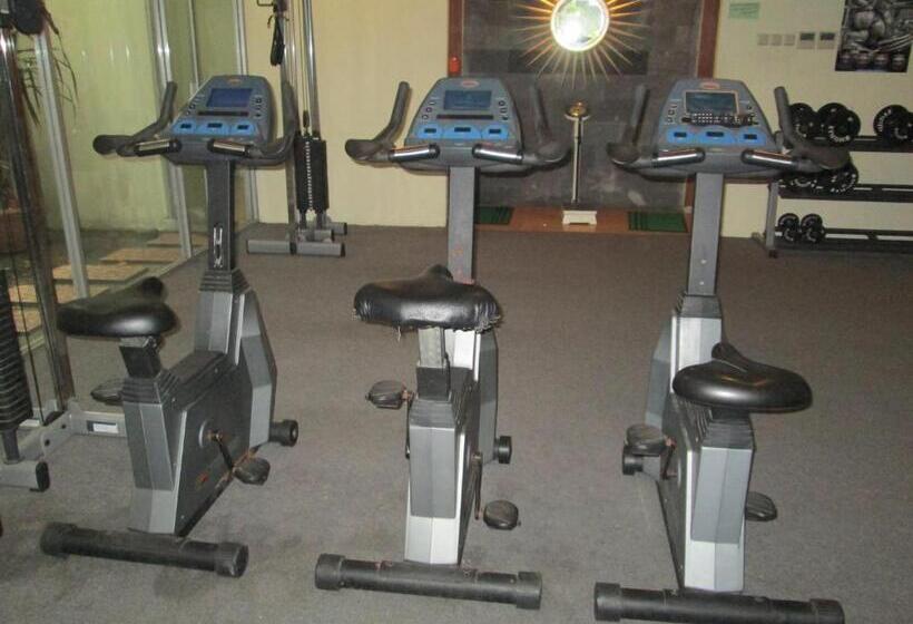 هتل Grand Pasundan Convention