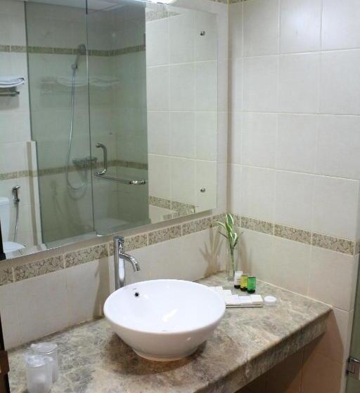 هتل Grand Pasundan Convention