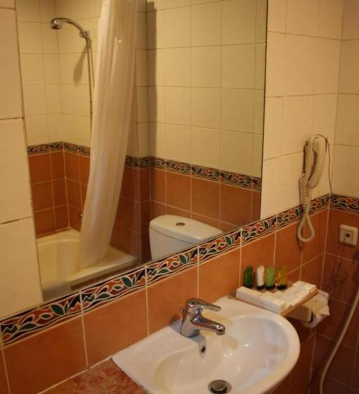 هتل Grand Pasundan Convention