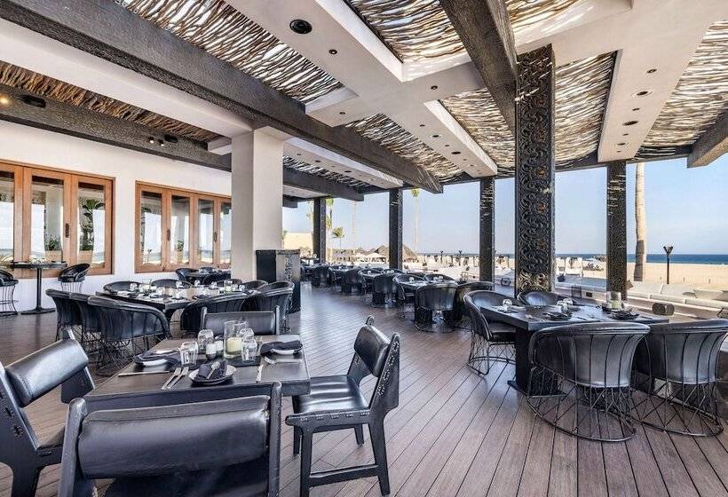 هتل Cabo Azul, A Hilton Vacation Club