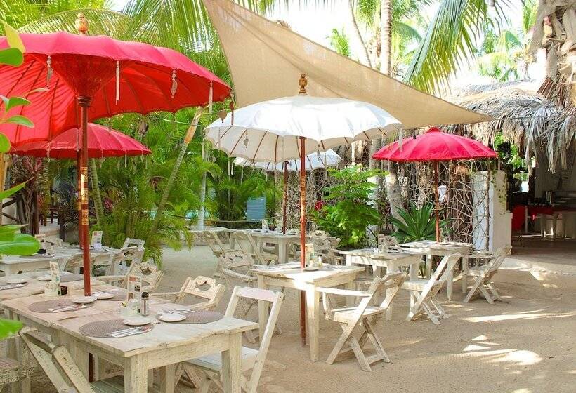 هتل Holbox Dream Beachfront