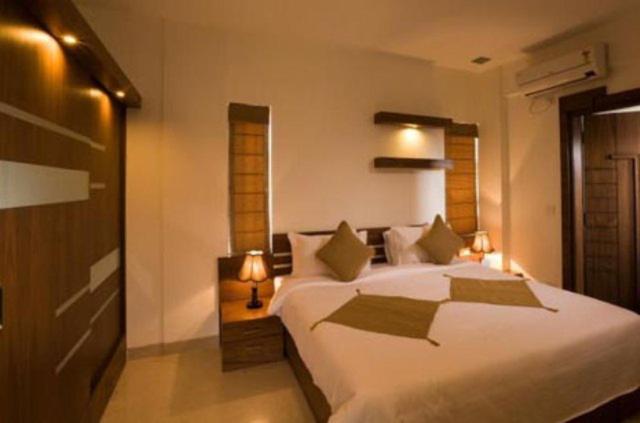 Fotos del hotel Krishinton Suites:  2