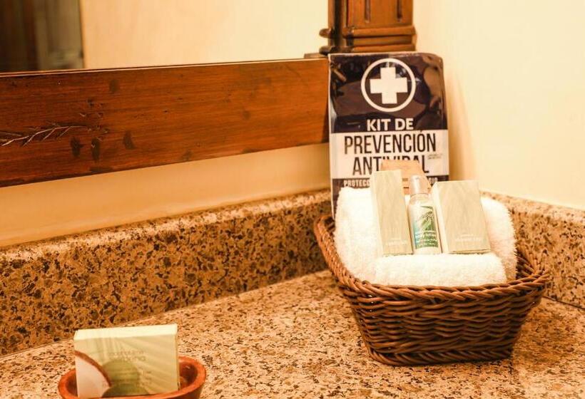 هتل La Mision Loreto