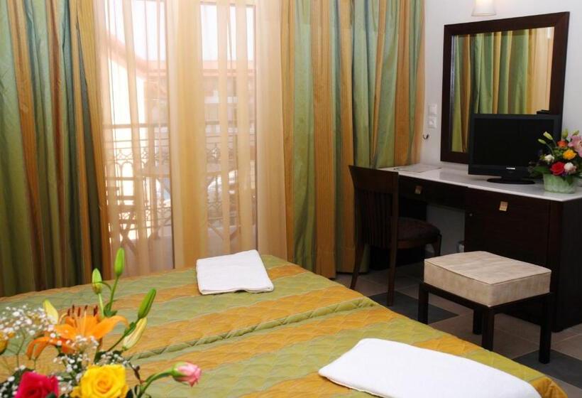 Majestic Hotel & Spa