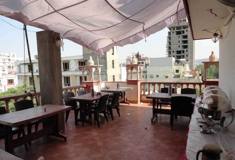 فندق Maya International