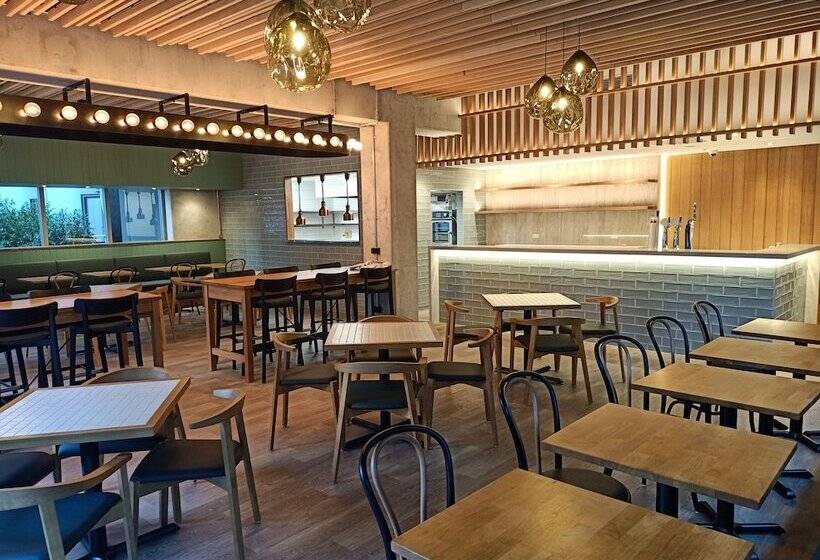 هتل Nesuto Stadium