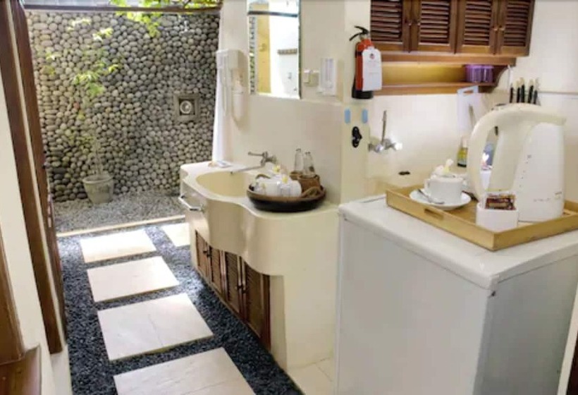 هتل Putu Bali Villa And Spa