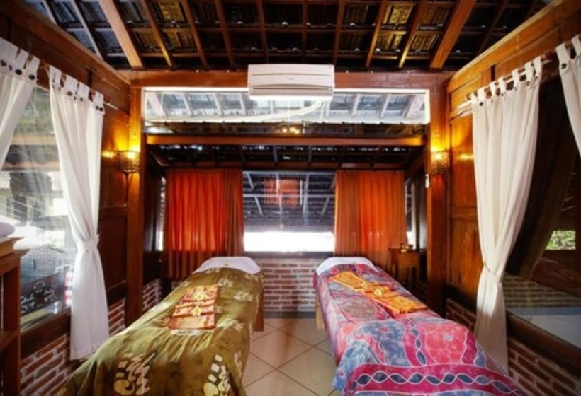 هتل Putu Bali Villa And Spa