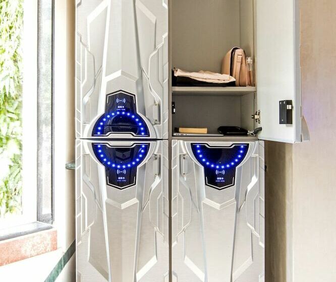 فندق Regal Enclave