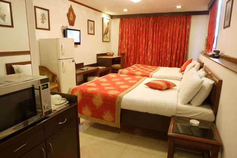 فندق Regal Enclave