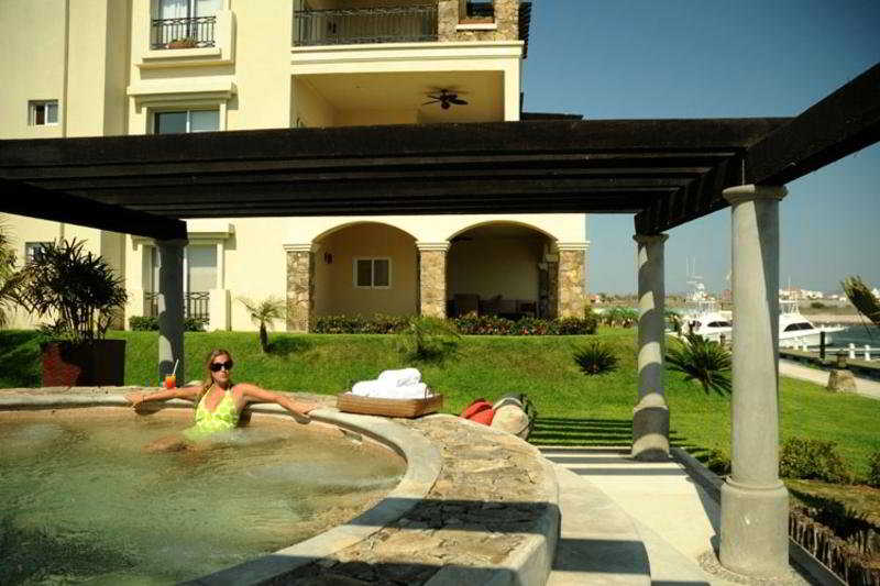 호텔 Serena Marina & Golf Residences