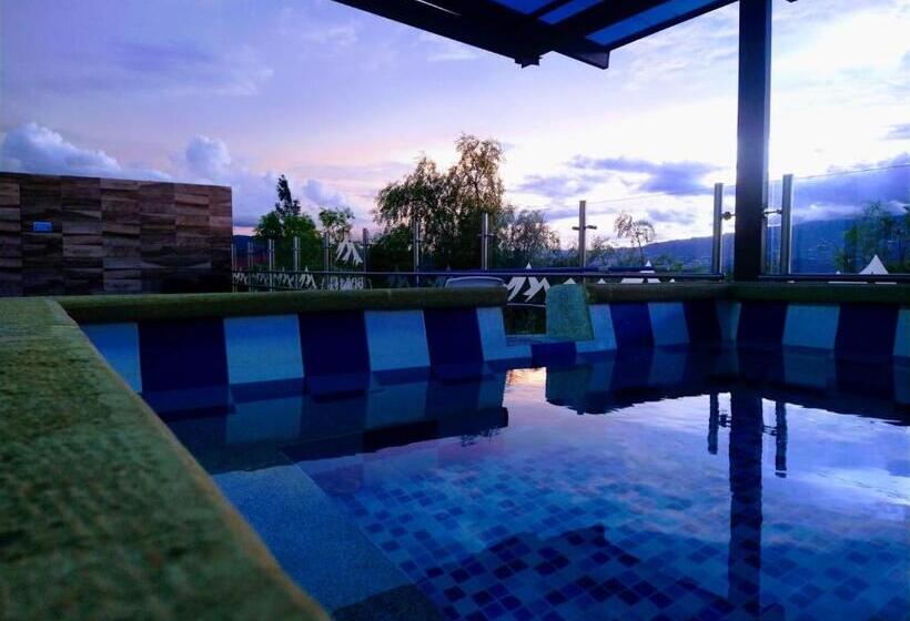 هتل Campestre Cordillera De Los Andes