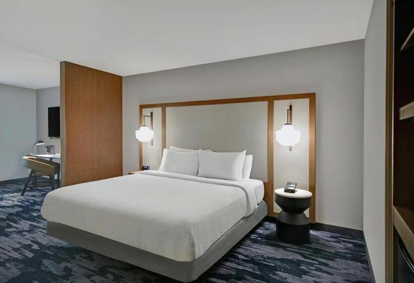 Отель Fairfield By Marriott Inn & Suites Mansfield