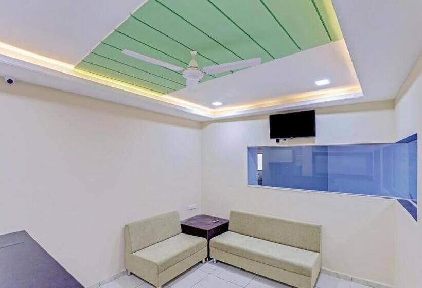 فندق Shiv Inn Vadodara