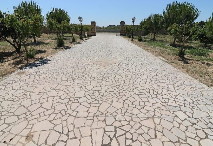 پانسیون B B With Swimming Pool Tenuta Agrumi Del Salento Triple Deluxe Citrus Attic