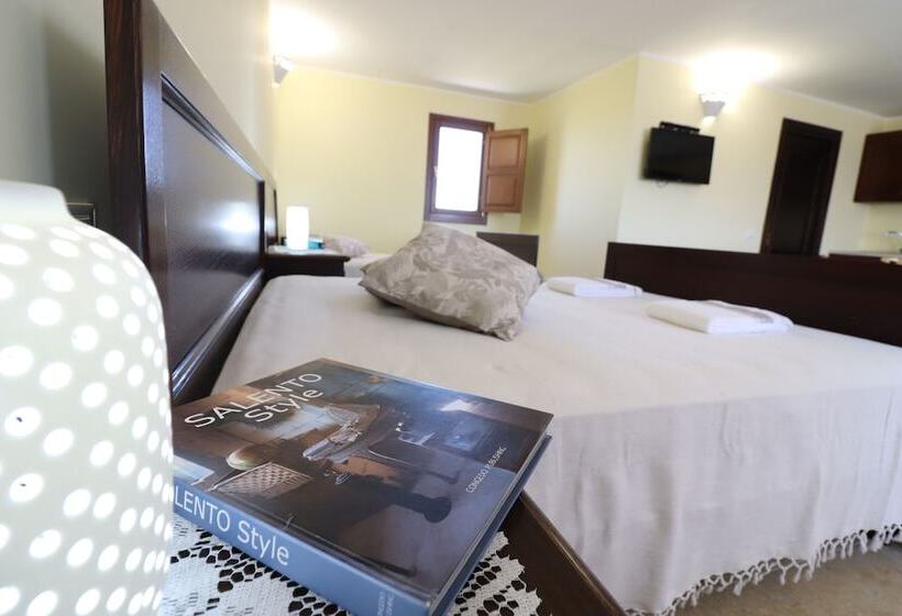 پانسیون B B With Swimming Pool Tenuta Agrumi Del Salento Triple Deluxe Citrus Attic