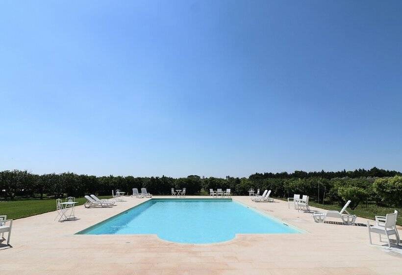 پانسیون B B With Swimming Pool Tenuta Agrumi Del Salento Triple Deluxe Citrus Attic