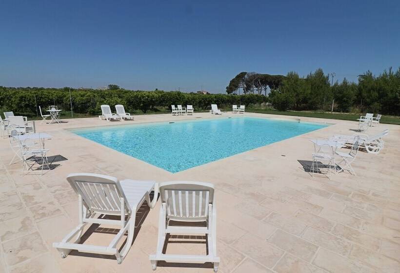 پانسیون B B With Swimming Pool Tenuta Agrumi Del Salento Triple Deluxe Citrus Attic