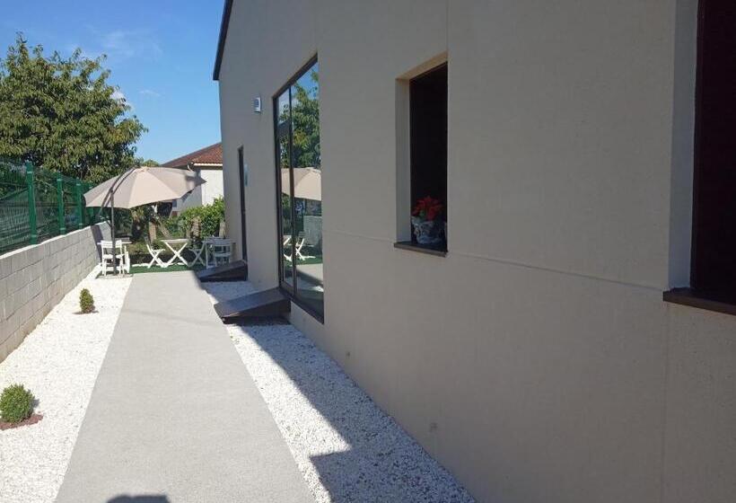 پانسیون Guest House Clarevar