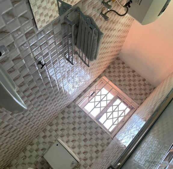 פנסיון Maxjen Haven Guest House