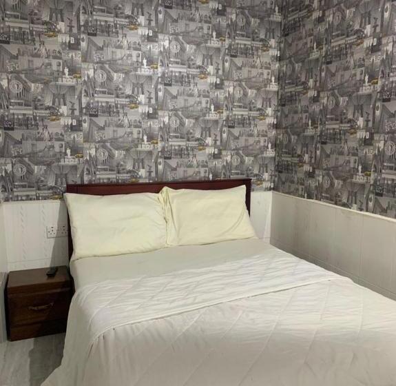 פנסיון Maxjen Haven Guest House