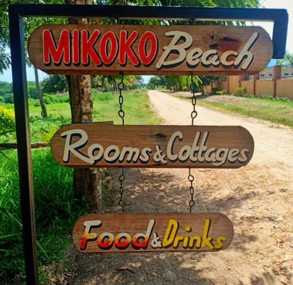 住宿加早餐  Mikoko Beach & Cottages