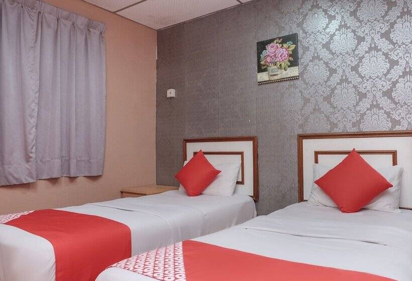 فندق Oyo 90167  Tiara