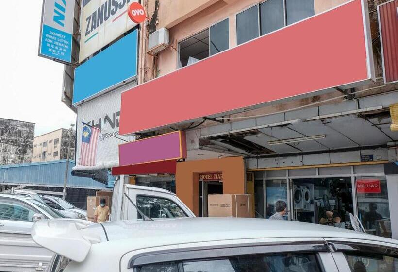 فندق Oyo 90167  Tiara