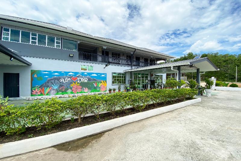 فندق Oyo 90230 Dh Residence