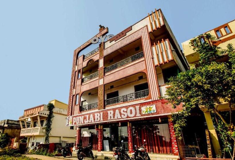 فندق Spot On 76369 Grand