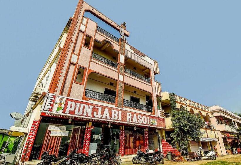 فندق Spot On 76369 Grand