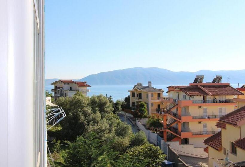 בית מלון כפרי Aurora