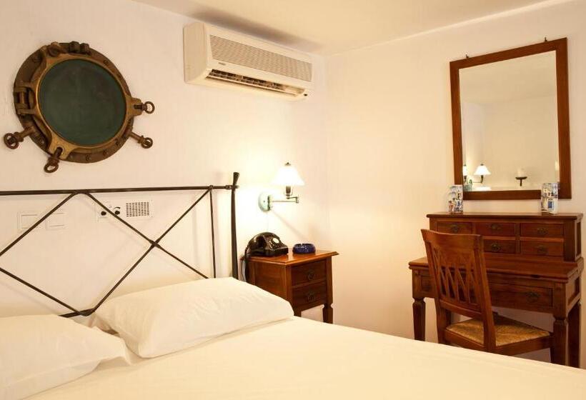 Alexandros Hotel