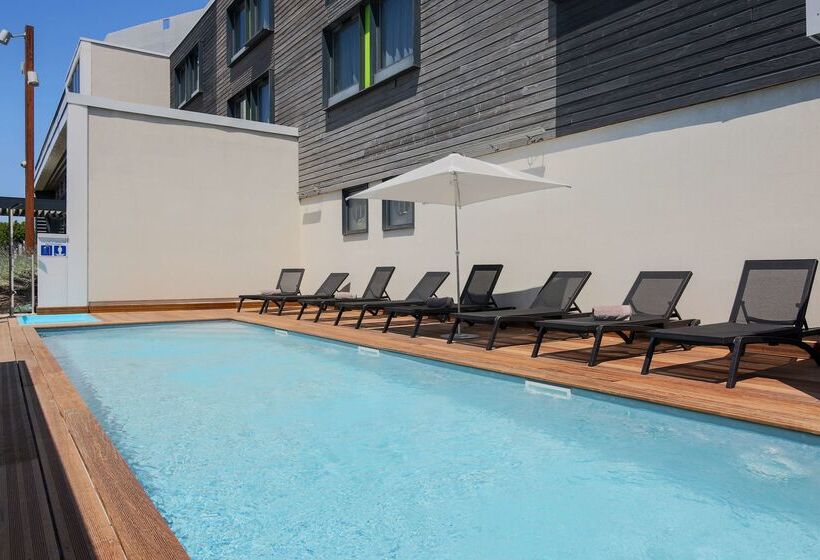 בית מלון כפרי Campanile Carcassonne Est La Cite