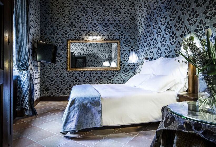 호텔 Castel Porrona Relais & Spa