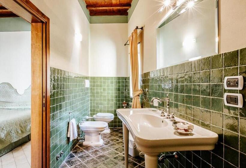 Отель Dimora Casa Eugenia