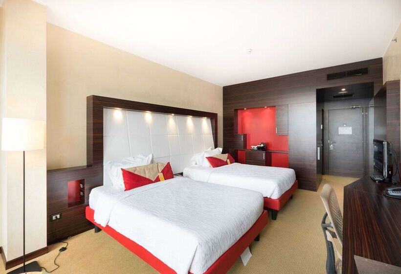 هتل Hilton Garden Inn Lecce