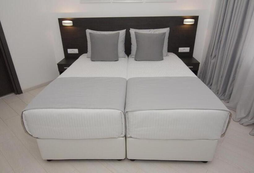 Отель International Atene