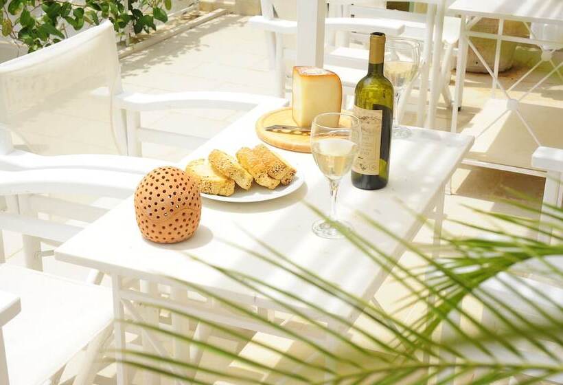 فندق Mythos Suites Boutique