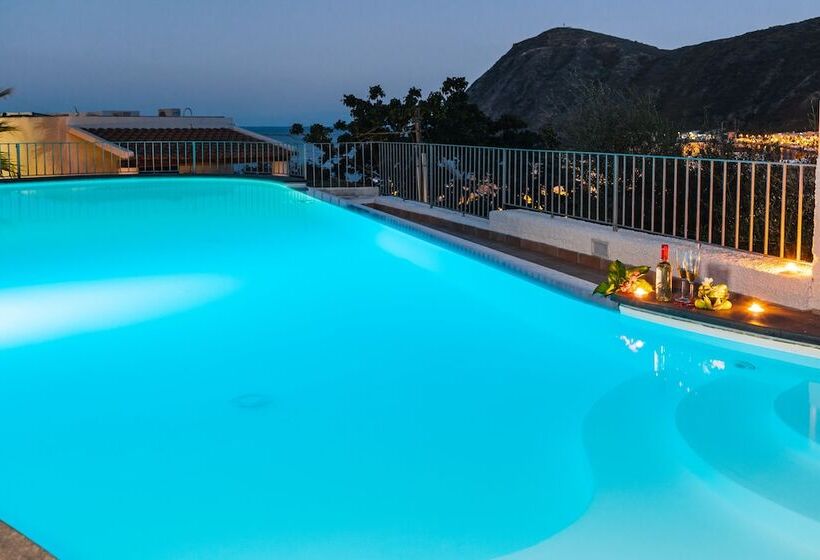 فندق Residence La Villetta