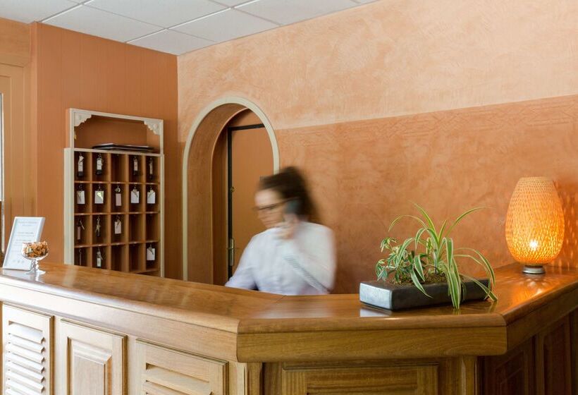 酒店 Hôtel L Iroko The Originals City