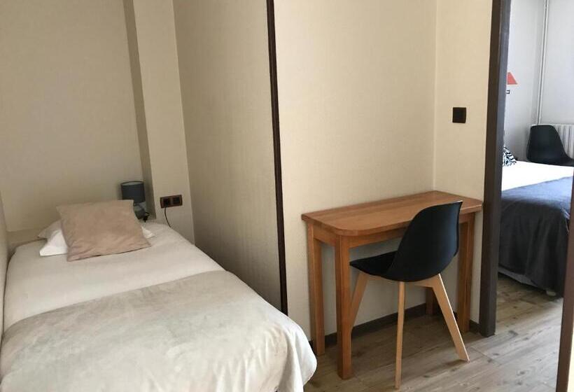 هتل Hôtel L Iroko The Originals City