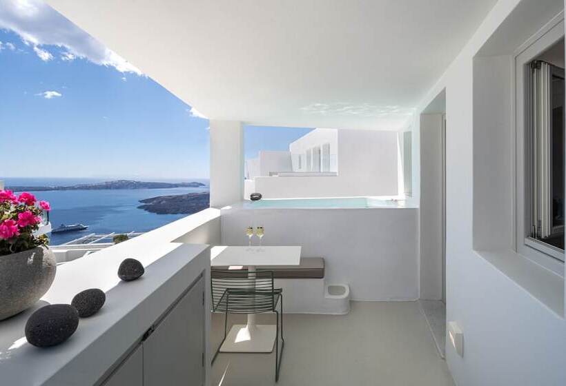 هتل Akra Suites & Spa