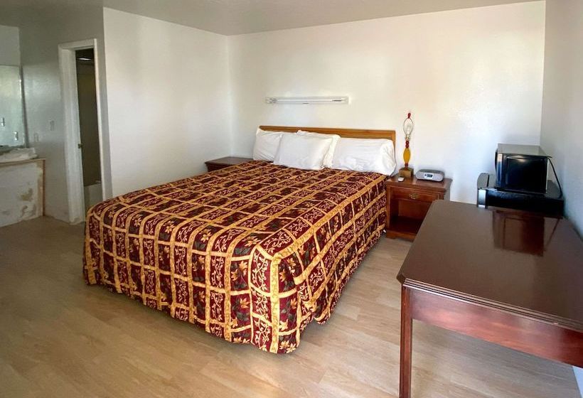 모텔 Rodeway Inn
