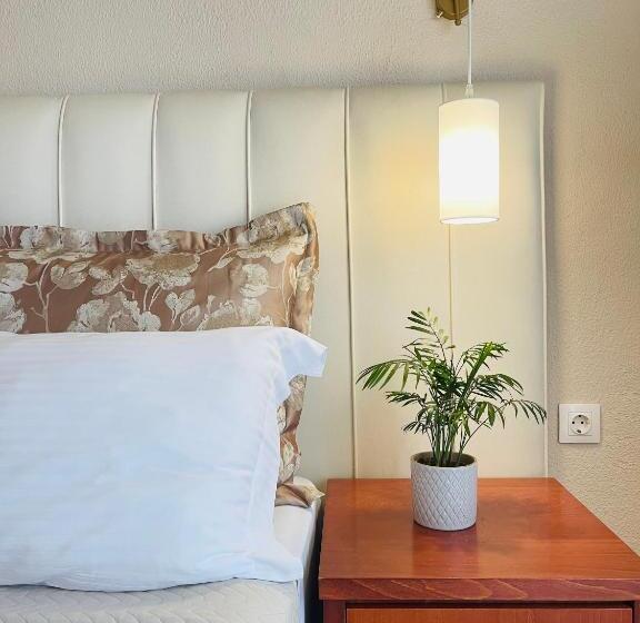 Alkyonis Hotel