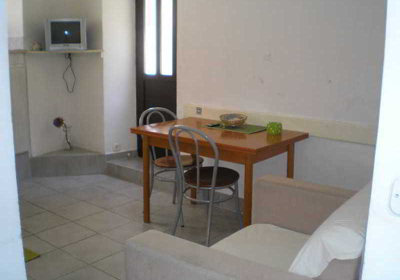 Apartments Smoljo